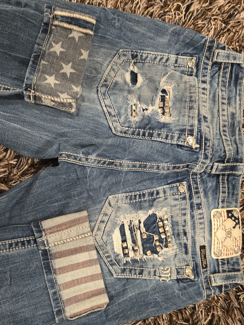 Woman's  Distressed Blue Denim Jeans with Flag Patch Details Miss Me Size 31